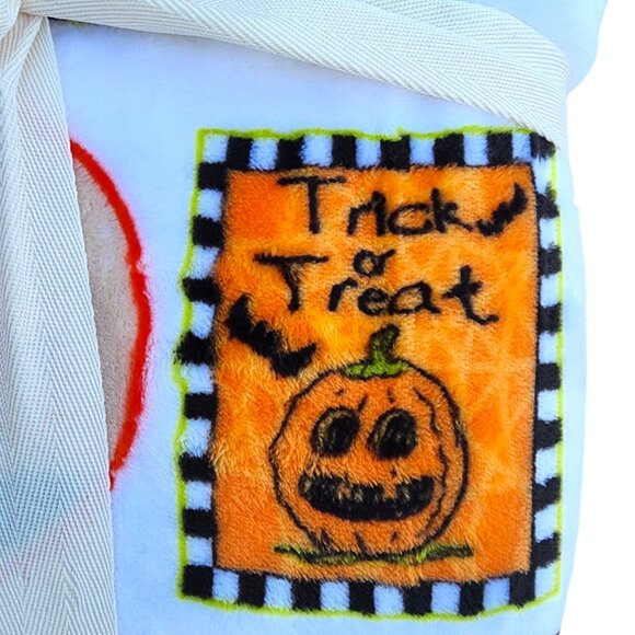 New 2024 Peanuts Halloween Twin Velvet Loft Throw - Picture 4 of 6